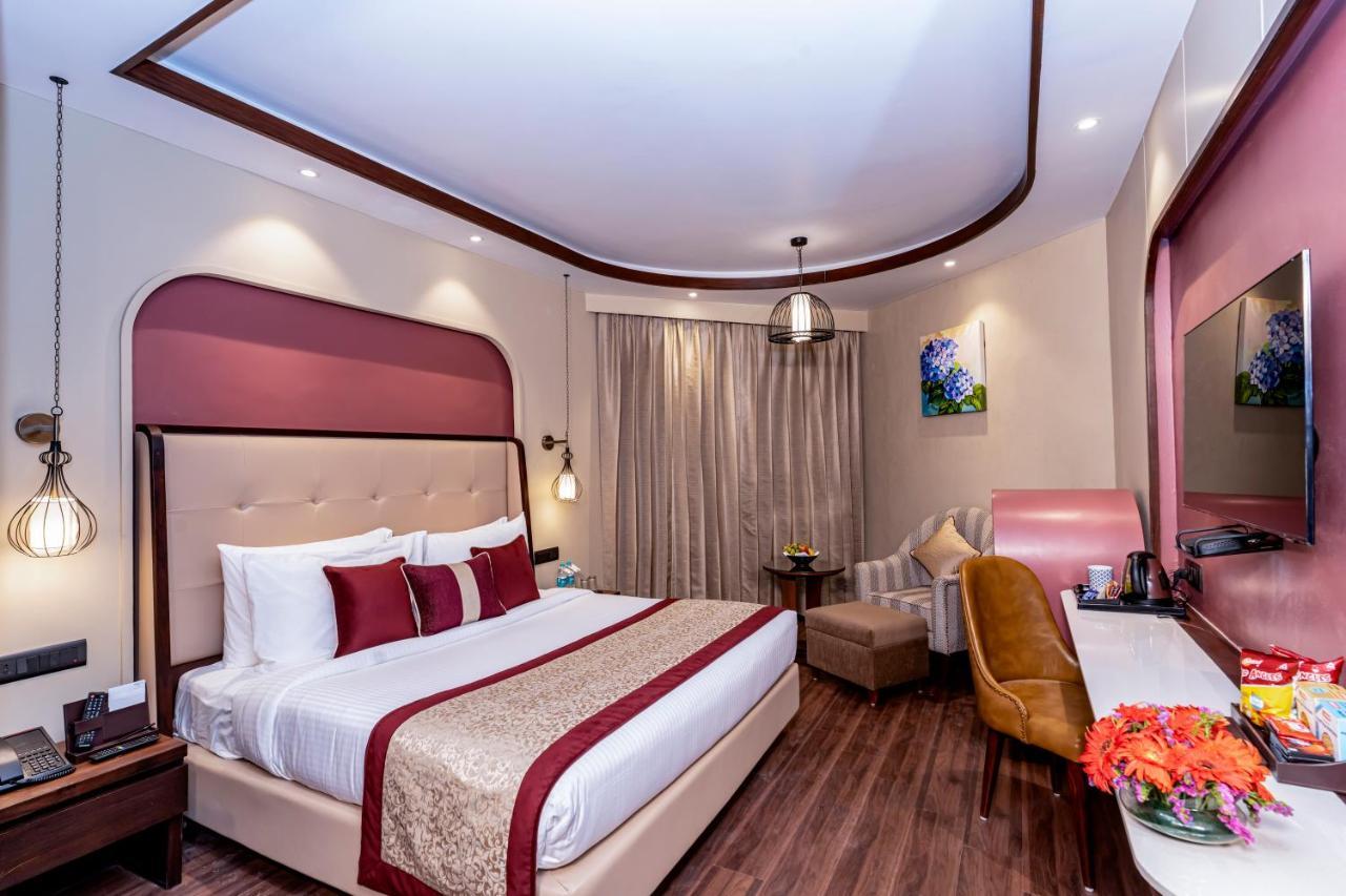 Fortune Khajjiar - Member Itc Hotels' Group Eksteriør billede